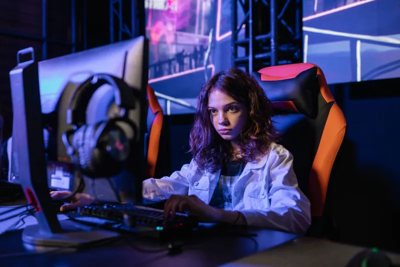 Behind the Stream: The Surprising Ways Twitch Creators Actually Pay Their Rent
